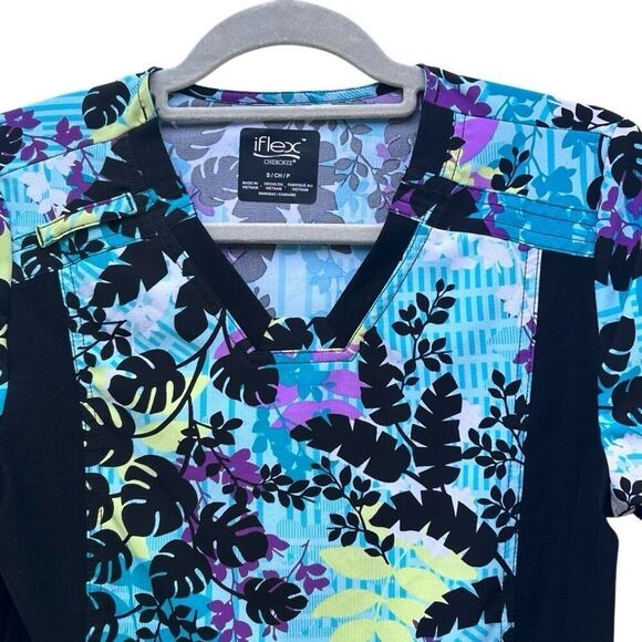 Cherokee iFlex Scrub Top Women's Medium Multicolor Floral V-neck Short Sleeve - Picture 7 of 8